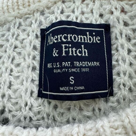 Abercrombie & Fitch Womens Heather Cream Stretch Wool Blend Sweater Size Small - Picture 4 of 8